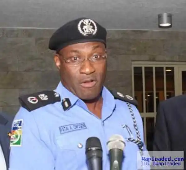Lagos police arrest teenagers for robbery, stealing